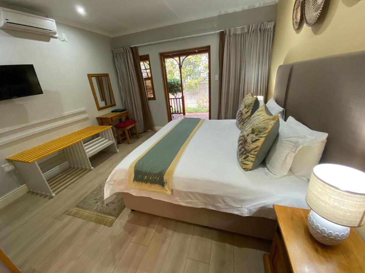 88 Baron Van Reede Guesthouse Oudtshoorn Ngoại thất bức ảnh