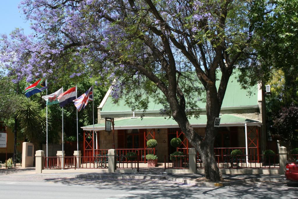 88 Baron Van Reede Guesthouse Oudtshoorn Ngoại thất bức ảnh